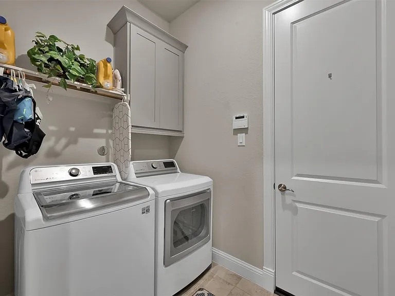 4205 Grand Oaks Wind — Photo 25