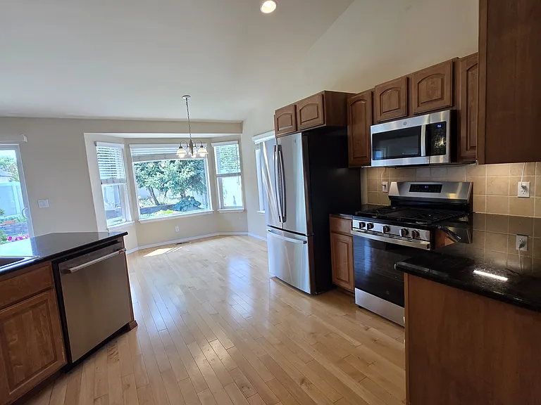 2438 N Partridge Loop — Photo 9