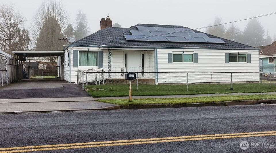 1st image of 2209 42nd Avenue