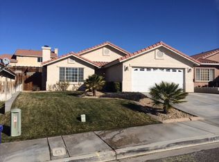 17622 Landis Dr, Victorville, CA 92395
