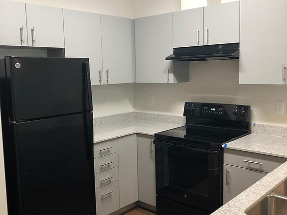 5th image of 251 N Cornell St