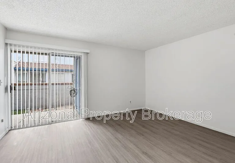 4608 W Maryland Ave #138 — Photo 15