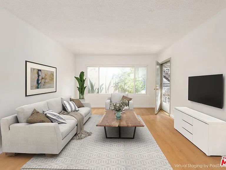 8335 W Manchester Ave #B — Photo 2