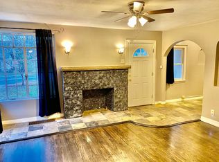 1182 E 77th St, Kansas City, MO 64131