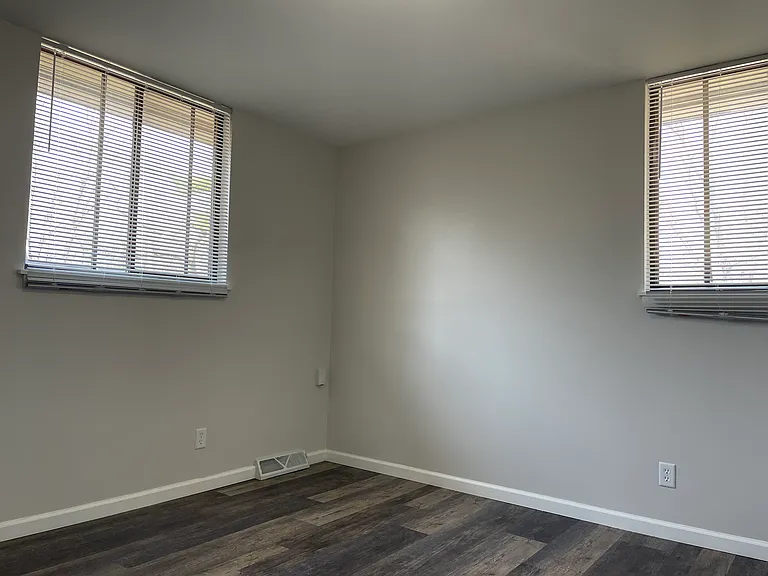 5718 Balsam Rd #4 — Photo 11