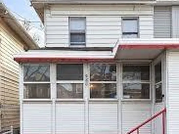 980 Lenox Rd, Brooklyn, NY 11212