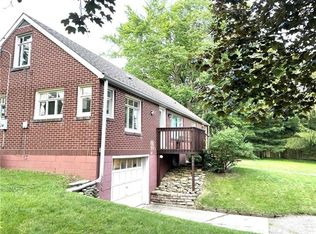200 N Eberhart Rd, Butler, PA 16001