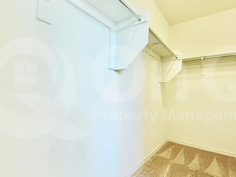 9034 W Luke Ave — Photo 21