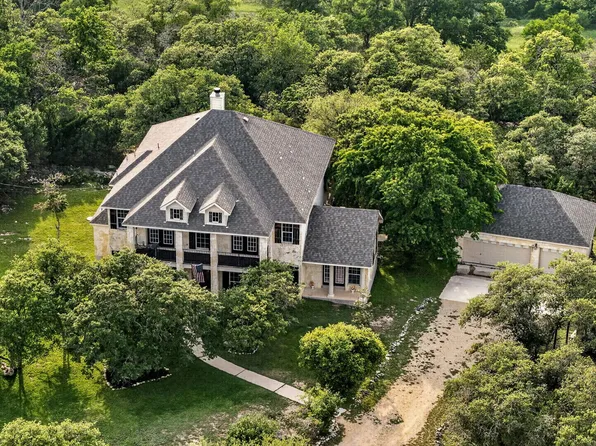 314 Hoskins, Boerne, TX 78006