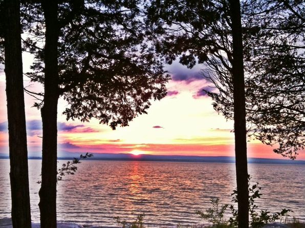 435 W Shore Rd