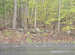 64 East Road Route, East Kingston, NH 03827