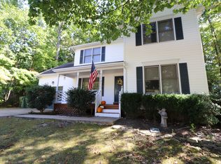 6404 Forest Grove Dr, Fredericksburg, VA 22407