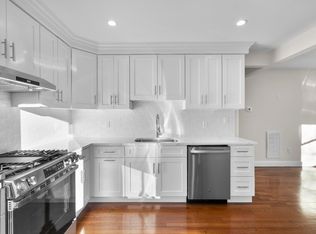 27 Prince St UNIT 1, Fairfield, CT 06825