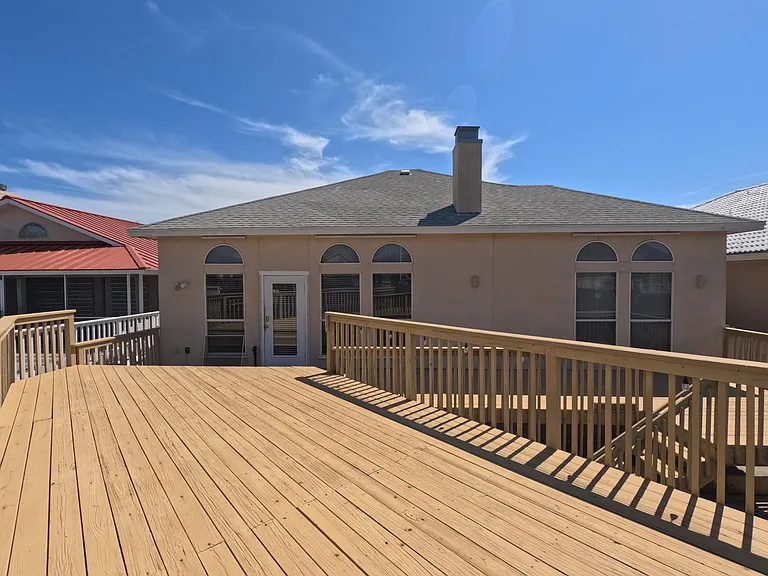 13554 Peseta Ct — Photo 20