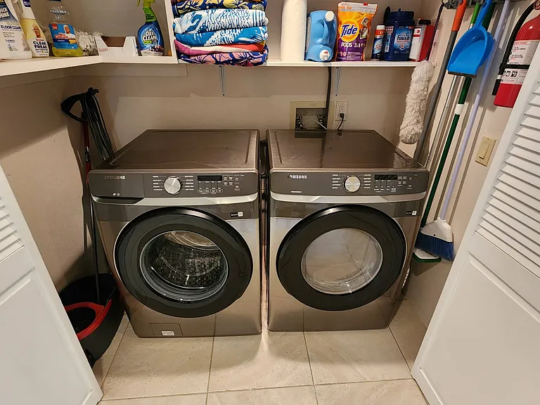 Washer / Dryer