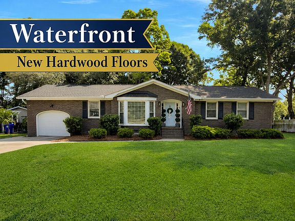 2nd image of 868 Melrose Dr