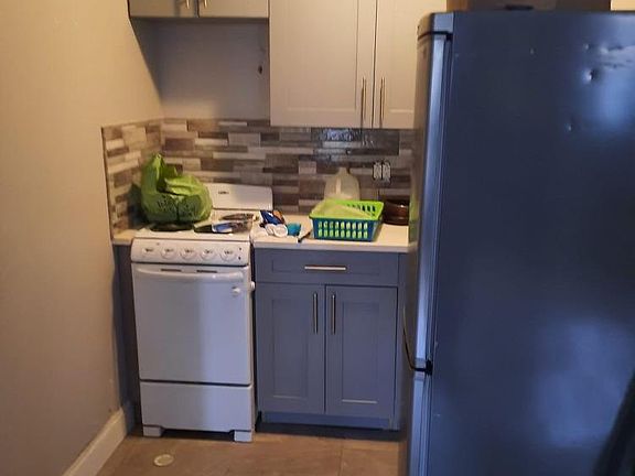 2nd image of 777 Prospect Ave APT 1