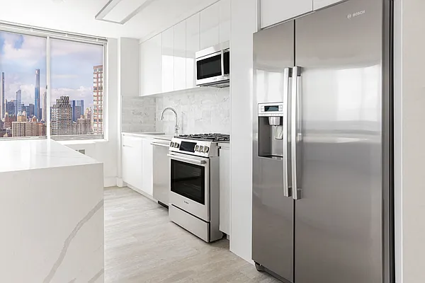 Rented by Douglas Elliman | media 38