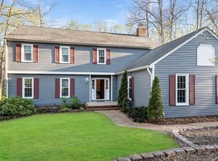 1118 Castle Hollow Rd, Midlothian, VA 23114