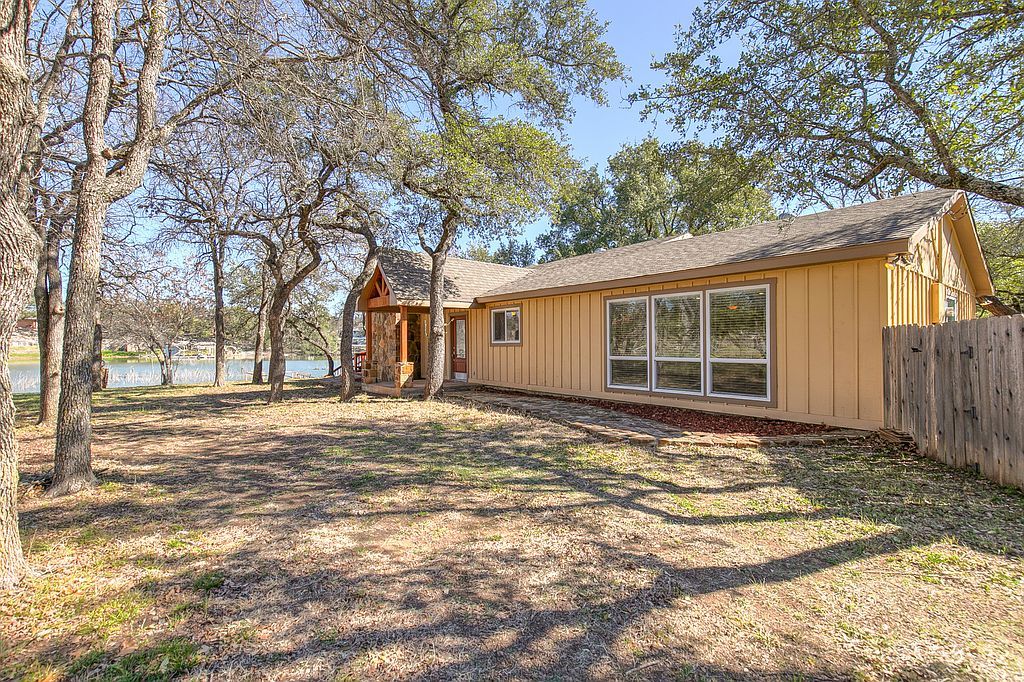 4430 Fm 3021 - Property Image