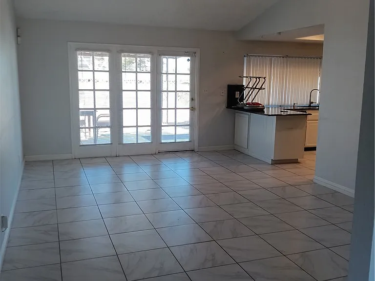 6221 Peppermill Dr — Photo 4