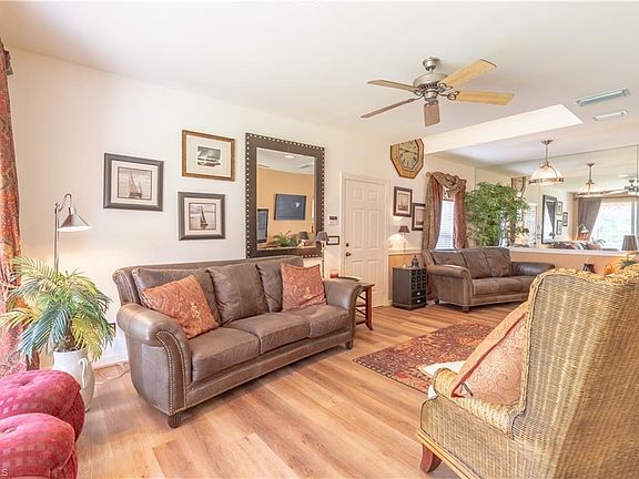5th image of 9724 Glen Heron DR