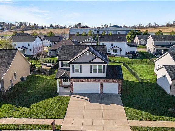 3rd image of 3436 Dakota Dr