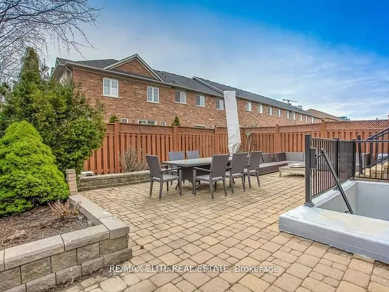 155 Rideau Dr #BASEMENT — Photo 9