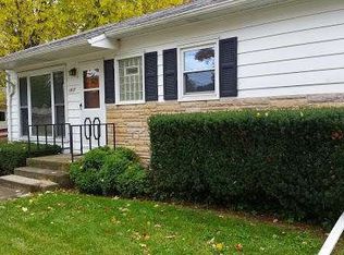 1817 Easy St, Waukesha, WI 53188