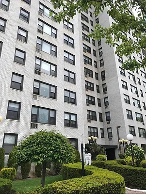 Rented by Midbrook Realty, LLC | media 27