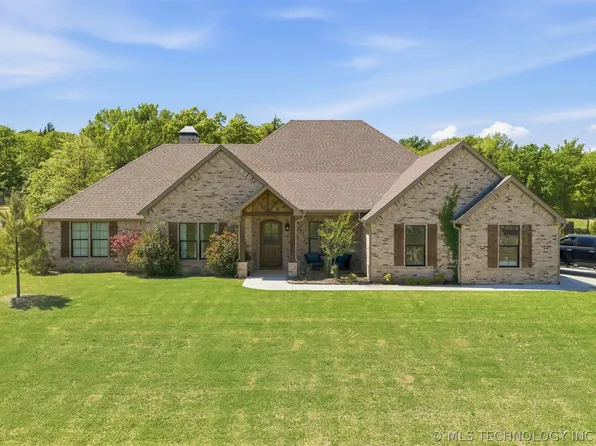 663 Chateau Bnd, Ardmore, OK 73401