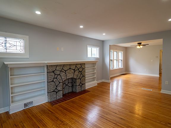 4th image of 316 Nassau Ave Floor 1