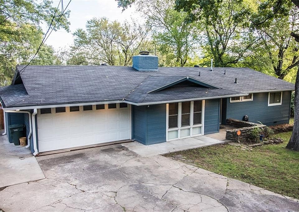 1st image of 818 E Broadview Dr