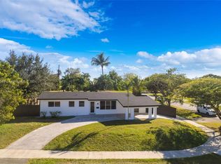 9830 SW 76th St #A11698846, Miami, FL 33173