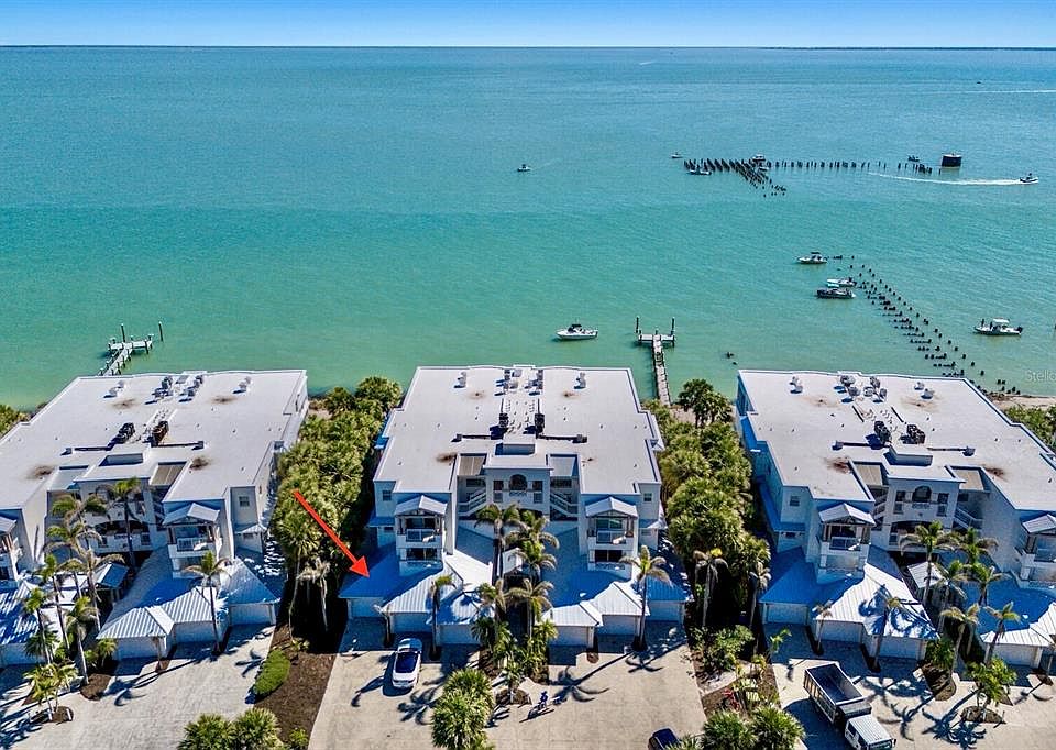 1st image of 831 Harborshore Dr #1