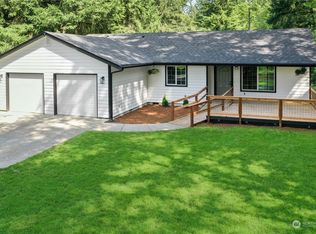 16313 Woodbrook Ln SE, Rainier, WA