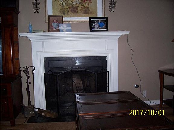 5th image of 1284 Township Dr
