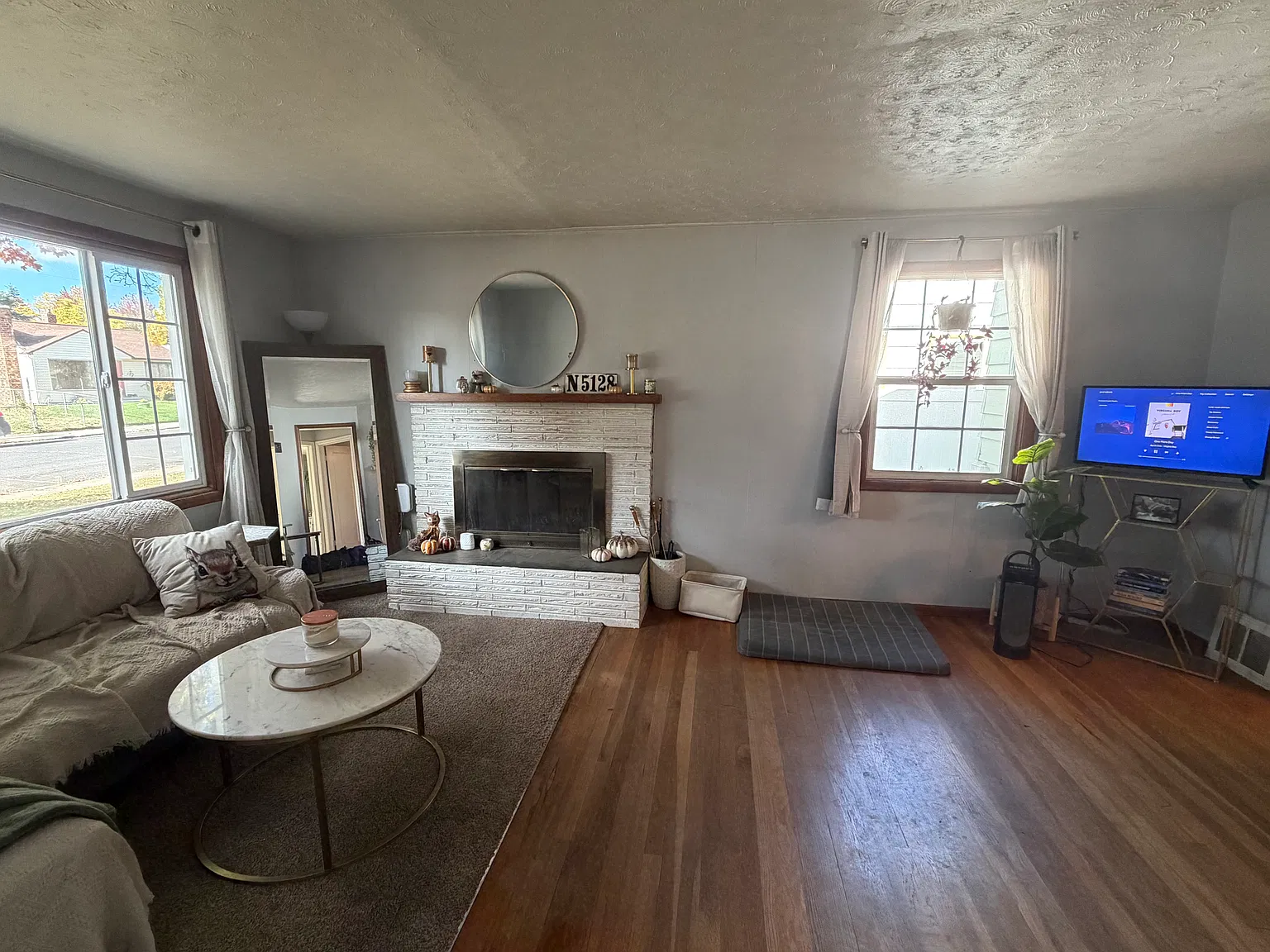 2 bed, 1584 sqft, $1,995 — Photo 3