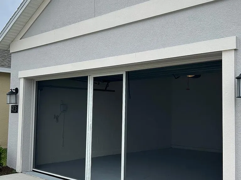 913 Laurel View Way — Photo 3