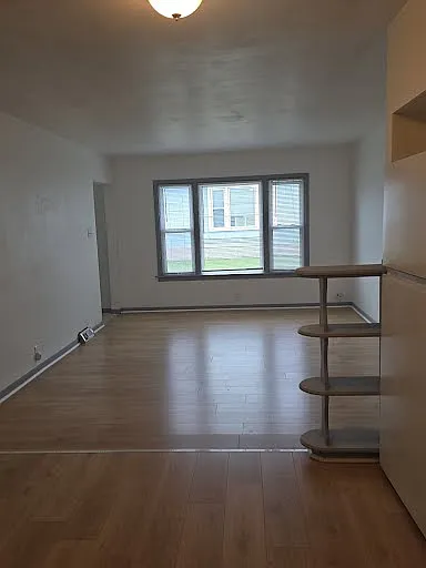 2 bed, 600 sqft, $875 — Photo 4