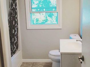 31 Crocker Ave, West Hartford, CT 06110