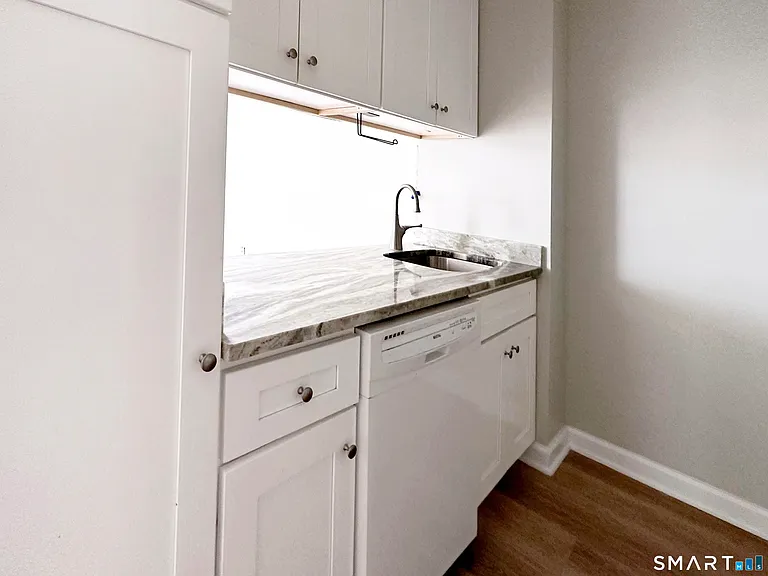 203 Capewell Ave — Photo 19