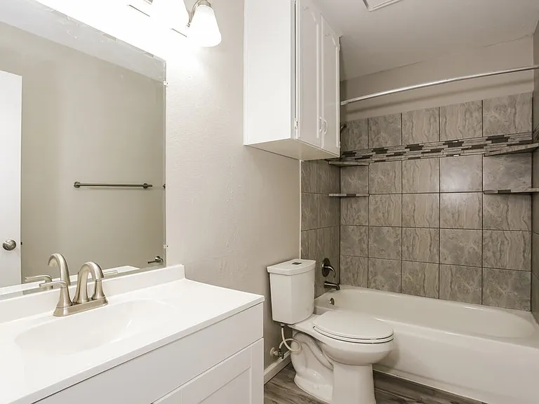 6841 Black Wing Dr — Photo 15