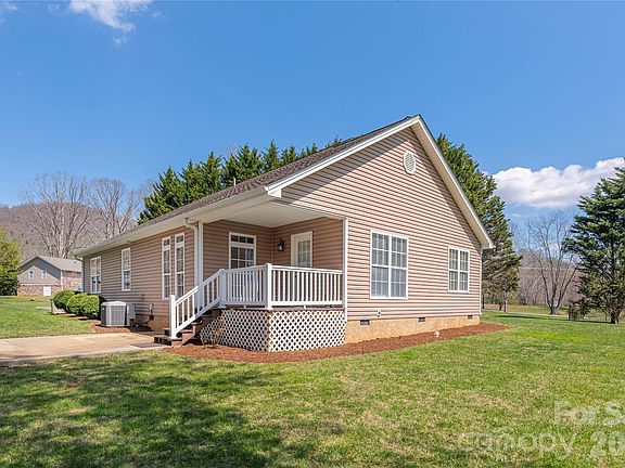 3rd image of 44 Souther Rd