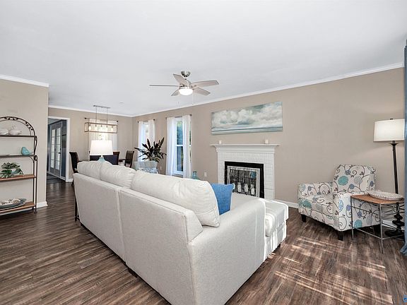 4th image of 2446 Clovis Rd SW