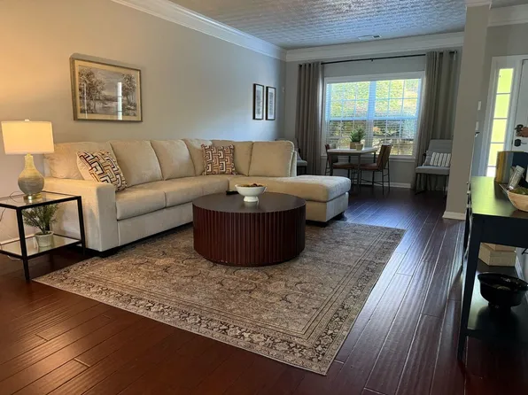 1431 Bay Overlook Dr #Id1234824p, Woodstock, GA 30188