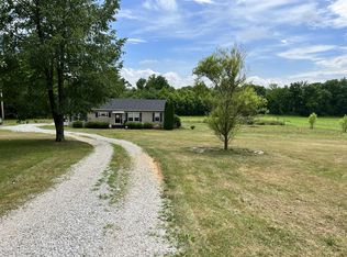 93 Emerald Ln, Cynthiana, KY 41031
