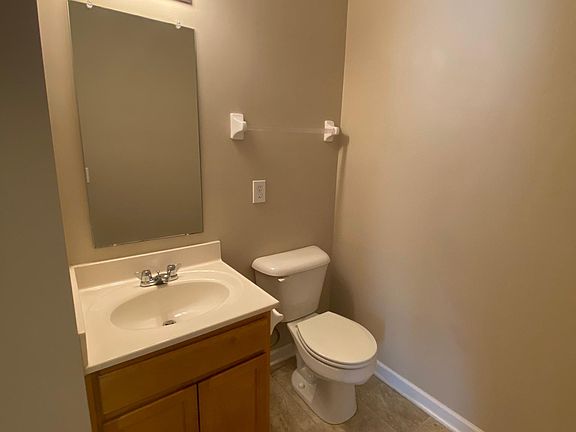 5th image of 6014 Canyon Creek Dr
