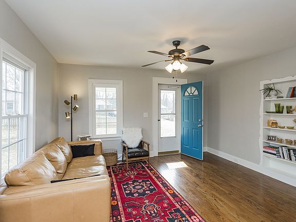 5th image of 879 Idlewild Dr