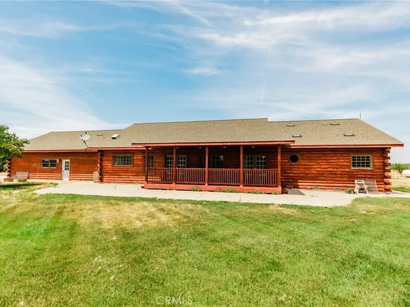 9594 Lupin Ave, Winton, CA 95388